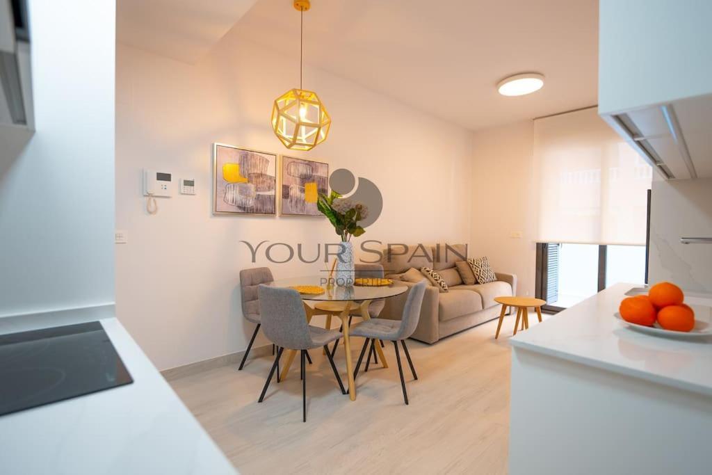 Your Spain R17 2B Torrevieja Luaran gambar