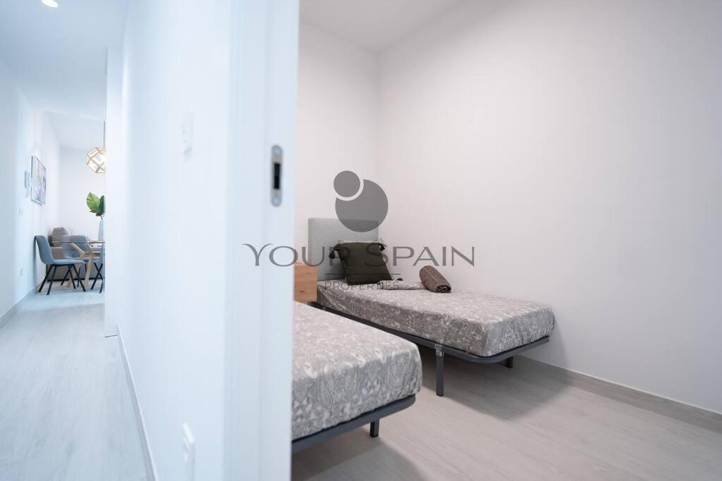 Your Spain R17 2B Torrevieja Luaran gambar
